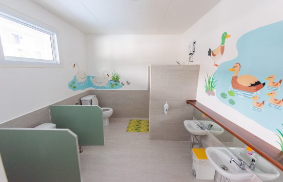 Our Facilities 私たちの施設
